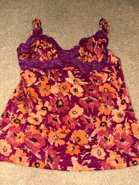 Gilligan & O'Malley Floral Camisole Lace Y2K Summer Small Shiny Lingerie Top